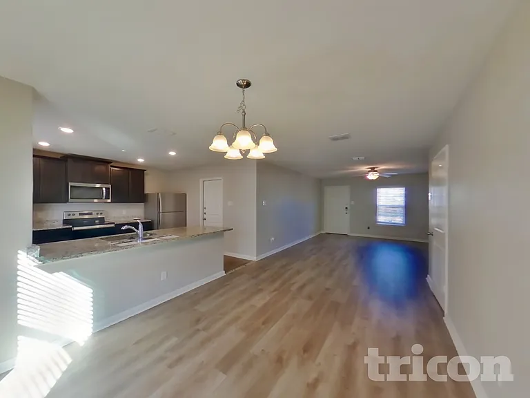 11826 Davalos Ln — Photo 4