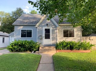 128 7th Ave W, Shakopee, MN 55379