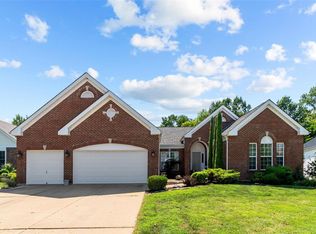10235 Hartshill Ln, Saint Louis, MO