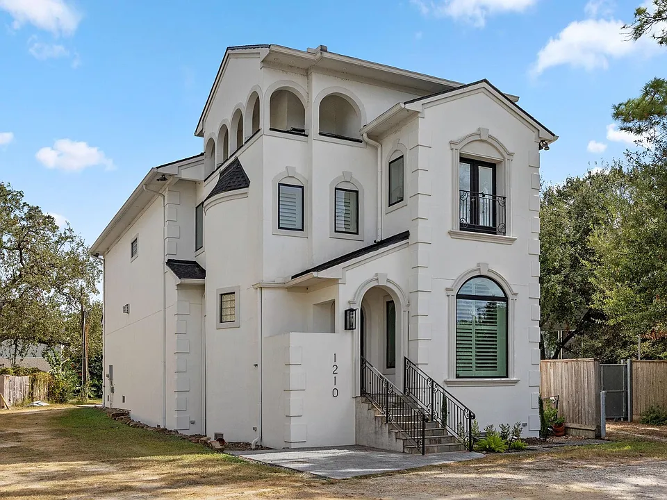 1210 Parkerhaven Ct