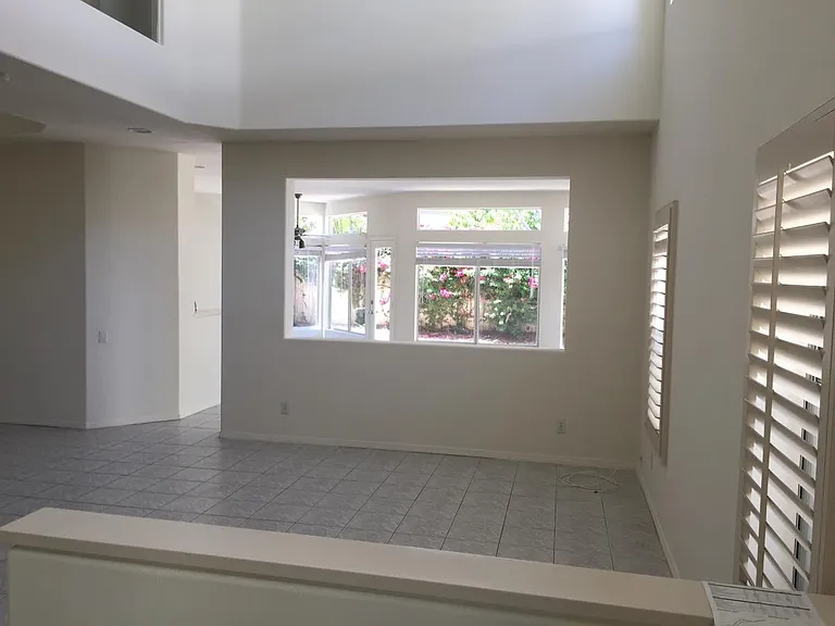 8207 E White Fir Ln — Photo 2