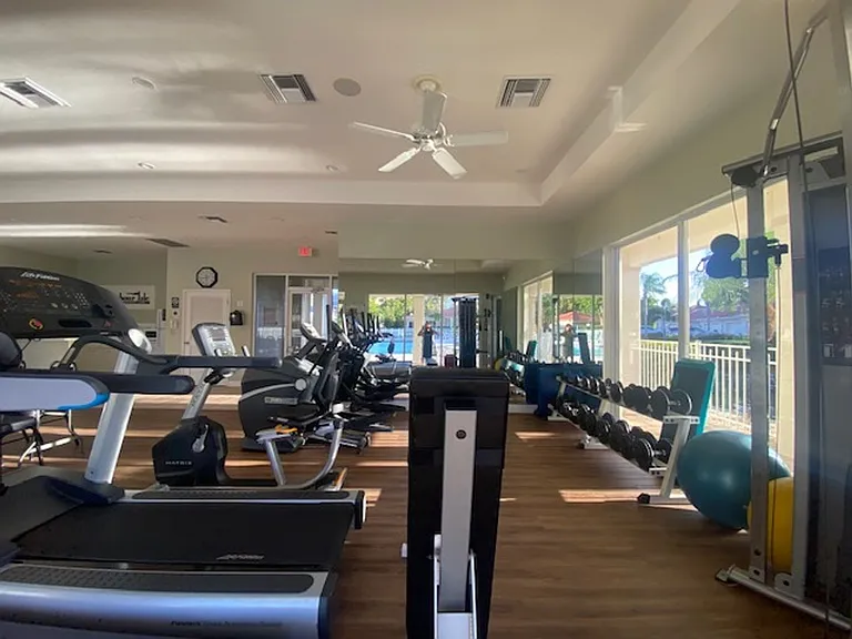 15160 Harbour Isle Dr #501 — Photo 30