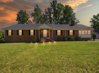 1688 Faulk Rd, Suffolk, VA 23434