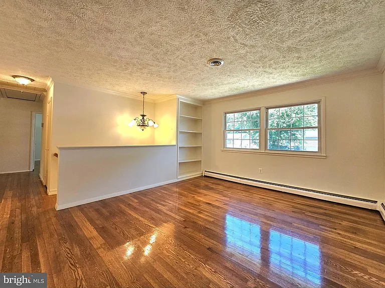 4123 Glendale Rd — Photo 13