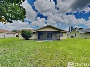 180 Bobwhite Rd, Royal Palm Beach, FL 33411