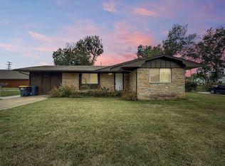 610 W C St, Jenks, OK 74037