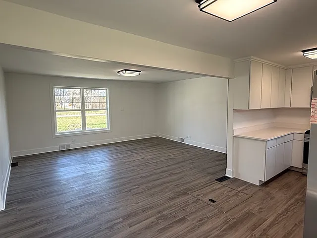 8418 Meadowbrook Dr — Photo 6