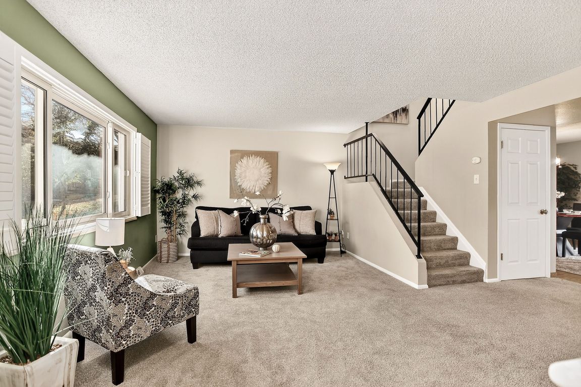 next background image