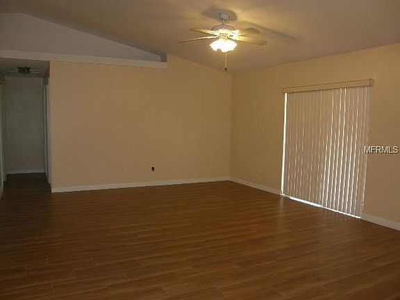 3rd image of 11840 Foxglove Dr