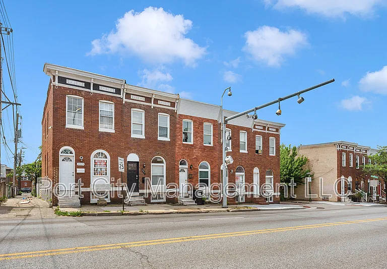 2815 Orleans St — Photo 3