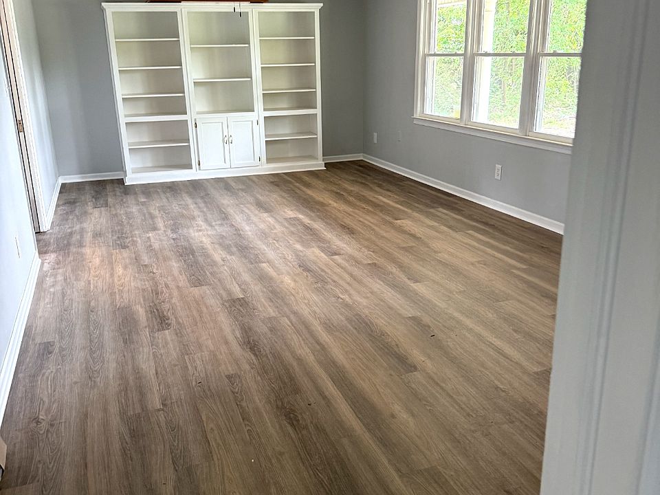 1st image of 392 Old Evans Rd