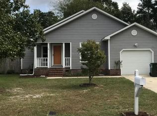 6333 Rhemish Dr, Fayetteville, NC 28304