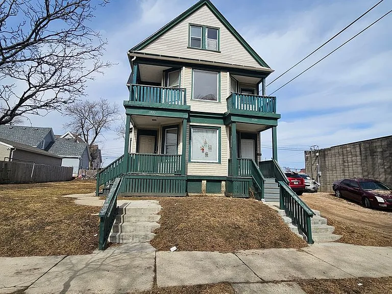3520-3522 W Mt. Vernon Ave. — Photo 1