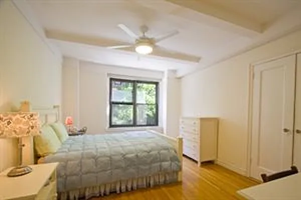 Rented by Douglas Elliman | media 28