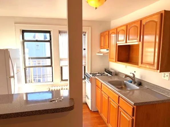 20-52 32nd Street image 5 of 16