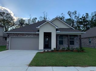 7601 Trailview Dr, Gonzales, LA 70737