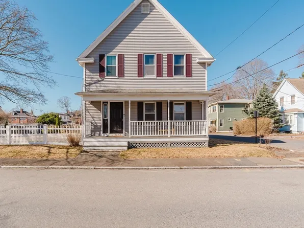 20 Smith St, Taunton, MA 02780