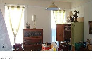 4th image of 302 N 35th St