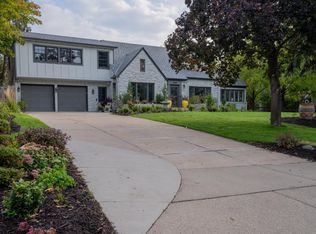 4508 Sunset Rdg, Golden Valley, MN 55416