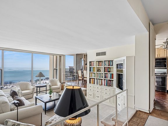 3rd image of 3200 N Lake Shore Dr APT 2701
