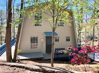342 Harbor Dr, West Union, SC 29696