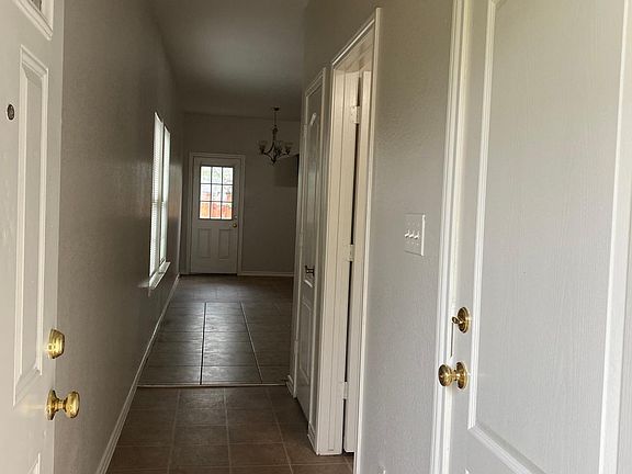 2nd image of 908 Drexel St #A