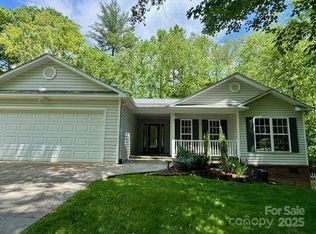 117 N River Glen Dr, Morganton, NC 28655