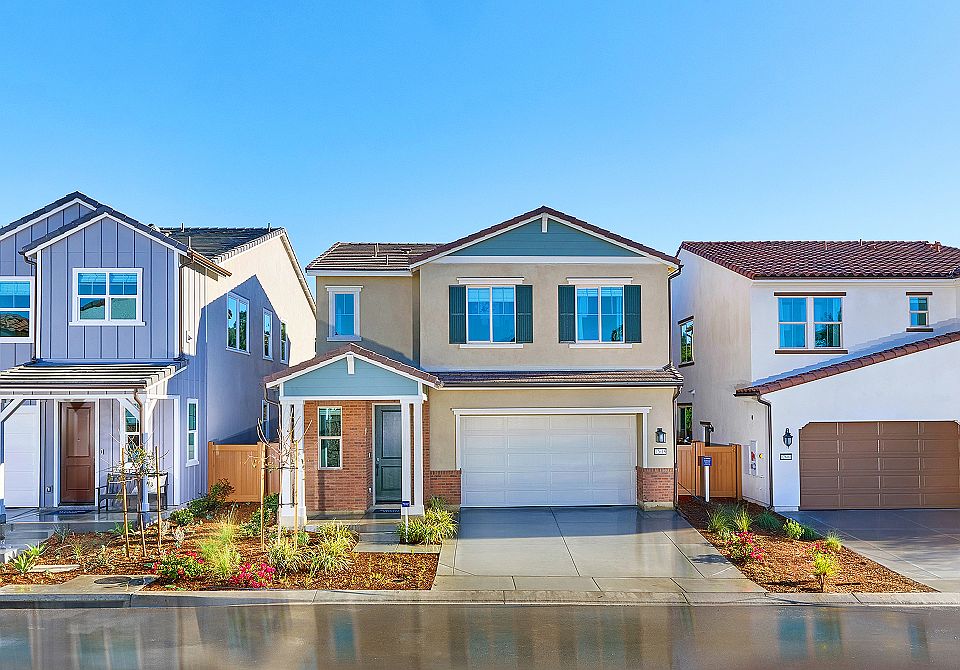 Harmon Ranch Streetscape