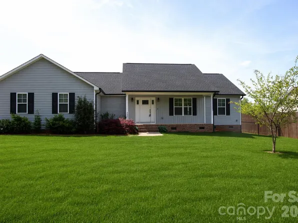 3897 Ritchie Rd, Lincolnton, NC 28092
