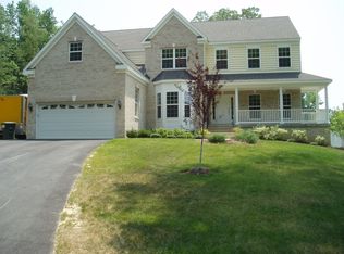25 Hollywood Ave, Stafford, VA 22554
