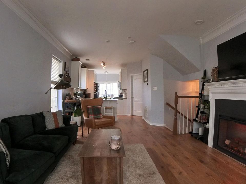 Open Floor Concept!
