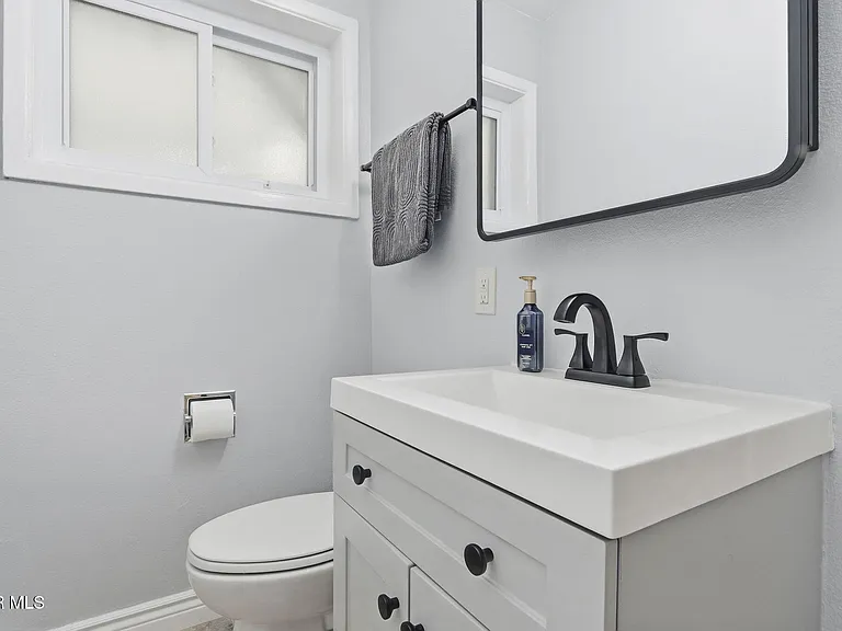 4873 McGregor Dr — Photo 22