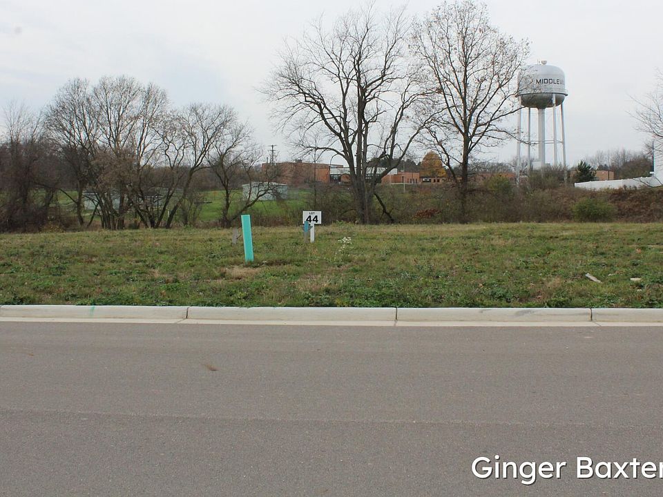 2nd image of 319 Seneca Ridge Dr #44