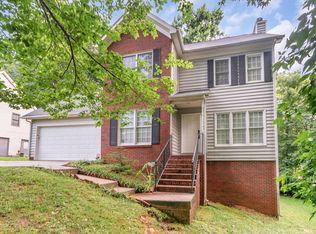 7121 City View Dr, Charlotte, NC 28212