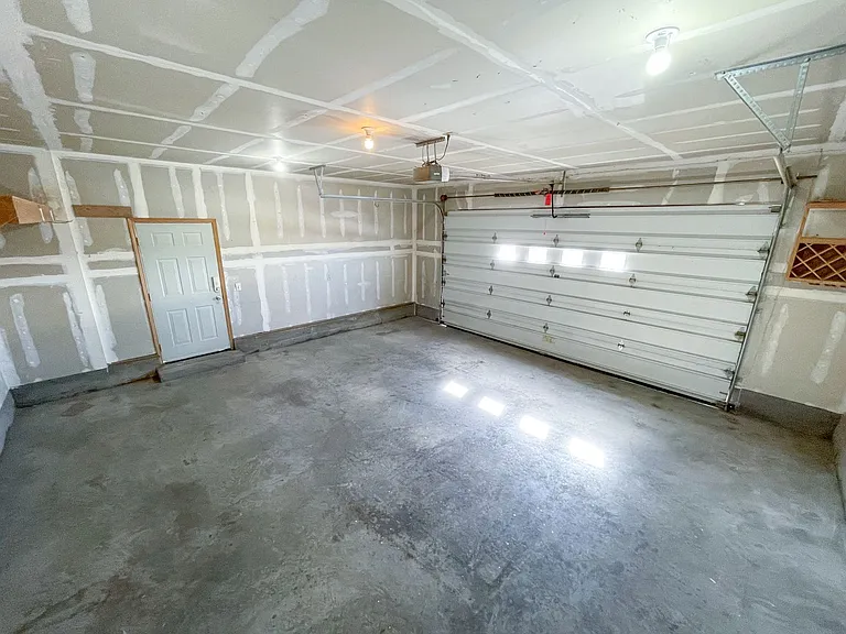 5441 Basin View Dr — Photo 11