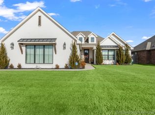 27401 E 109th Pl S, Coweta, OK 74429