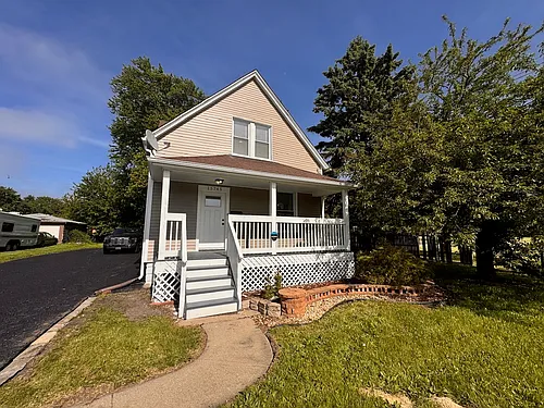 15745 Drexel Ave Photo 1