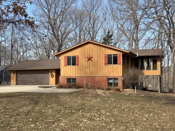 1135 1st St NW, Oronoco, MN 55960