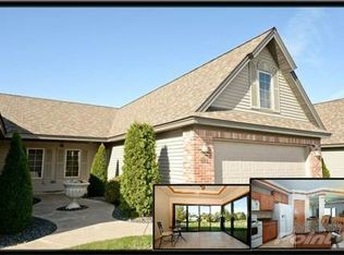 1829 Stone Crk, Hudson, WI 54016