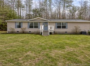 829 Greenrow Drive, Lanesville, IN 47136