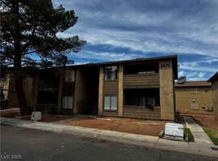 4570 Carriage Park Dr, Las Vegas, NV 89121