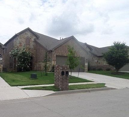 2nd image of 12248 Walden Wood Dr