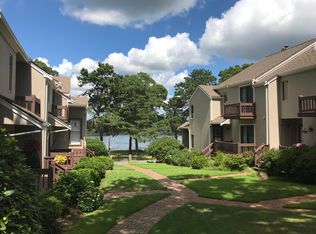 13 Ships Way, Bourne, MA 02532