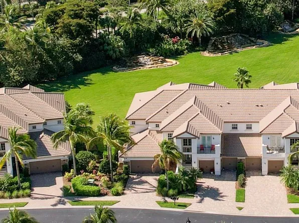 8036 Players Cove DR #201, NAPLES, FL 34113