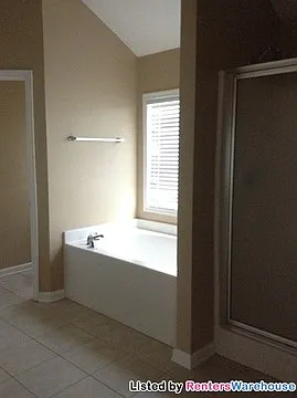 2082 Wicker Wood Way — Photo 10