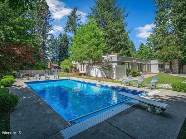 10216 N Pines Rd, Hayden Lake, ID 83835