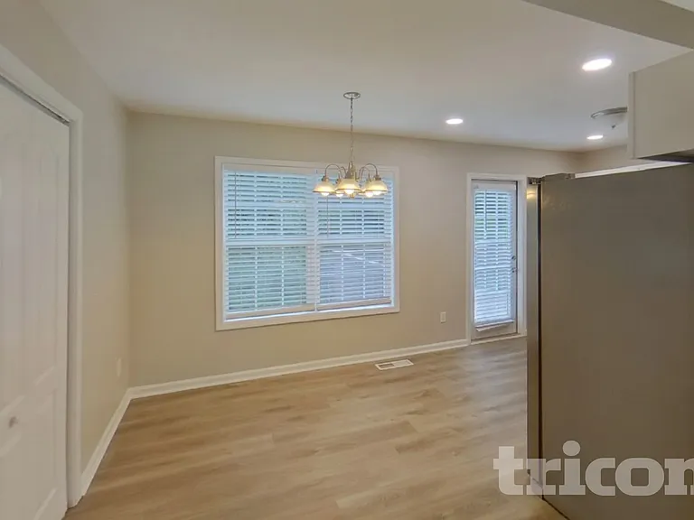 157 Millwheel Dr — Photo 4