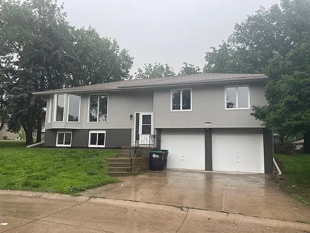 14928 Seward Plz — Photo 30