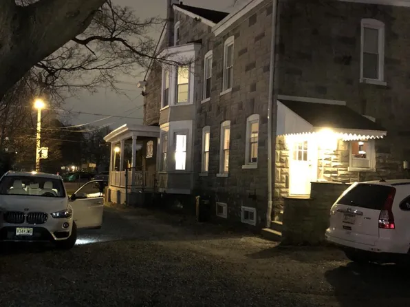 482 Martin St, Philadelphia, PA 19128