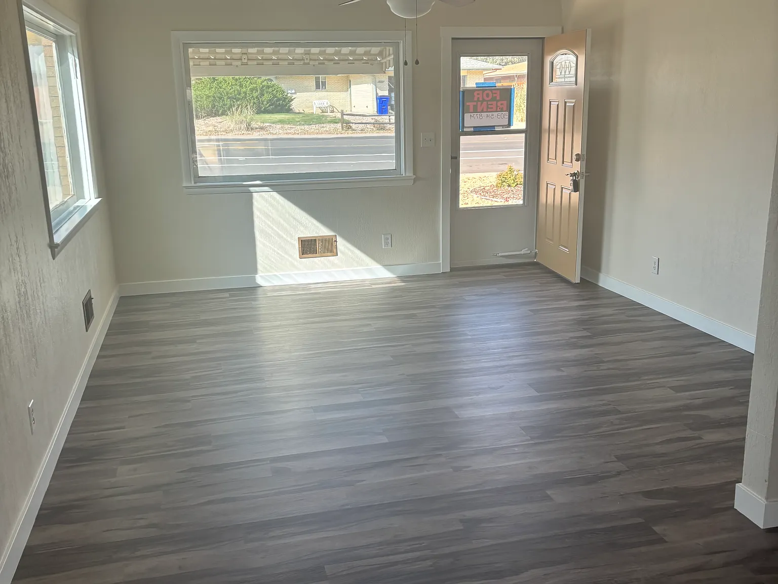 810 28th Ave — Photo 3